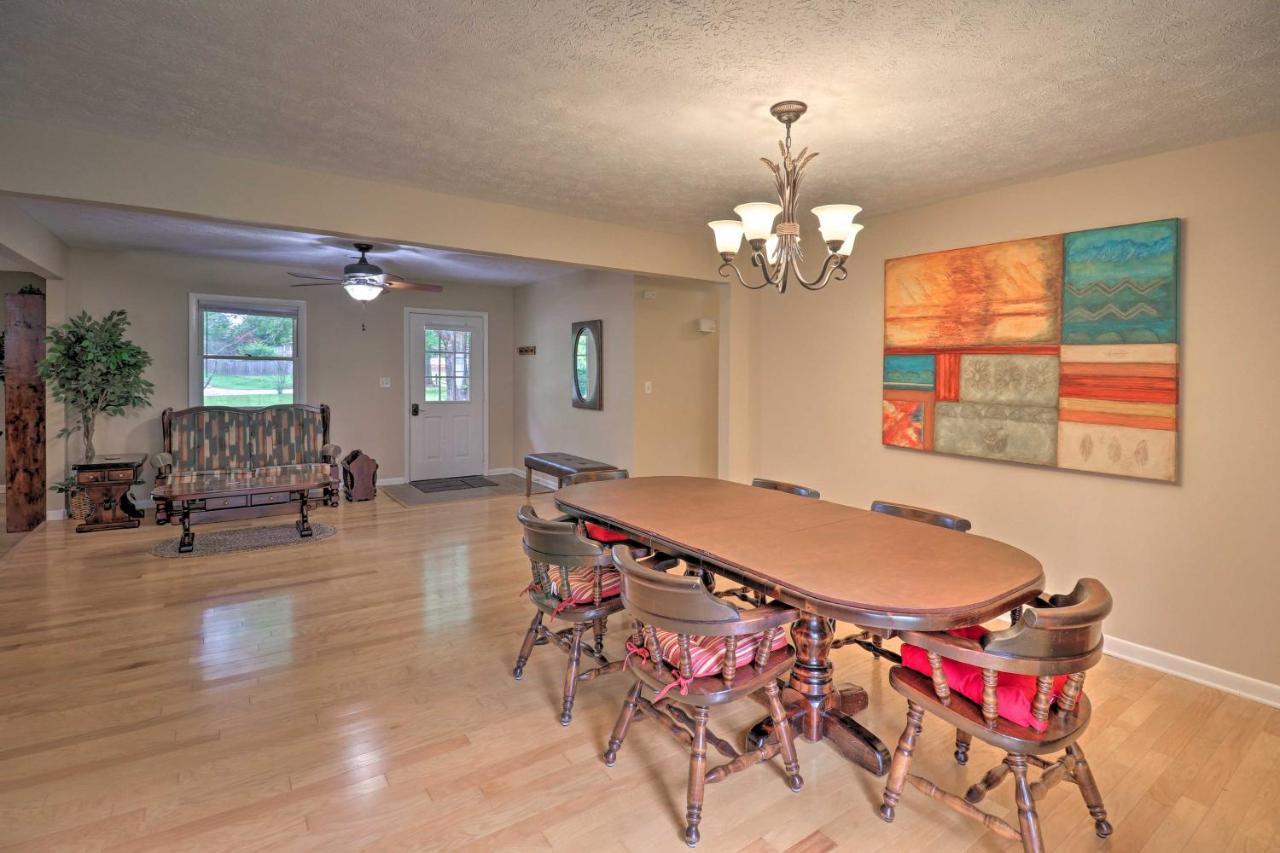 Hendersonville Home With Fire Pit 5 Mi To Downtown! Exteriör bild