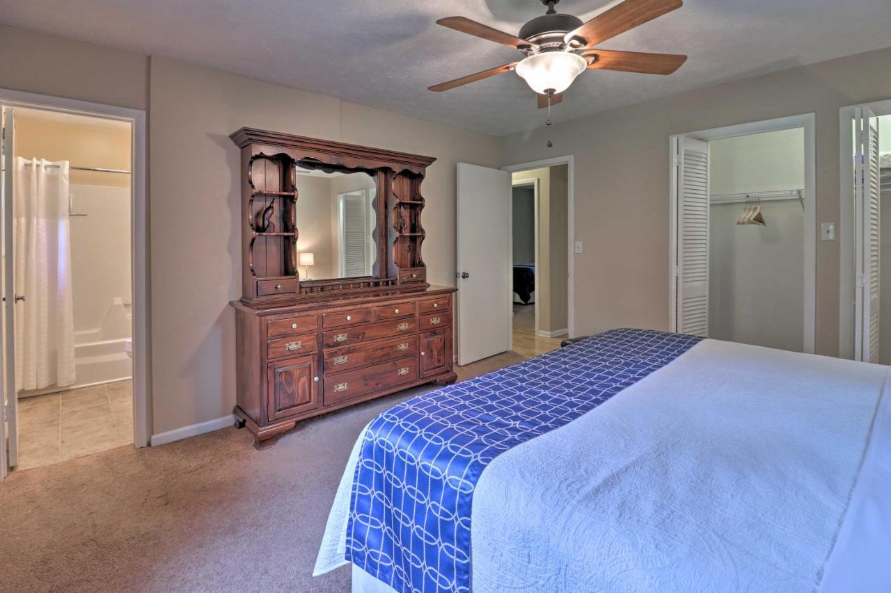 Hendersonville Home With Fire Pit 5 Mi To Downtown! Exteriör bild
